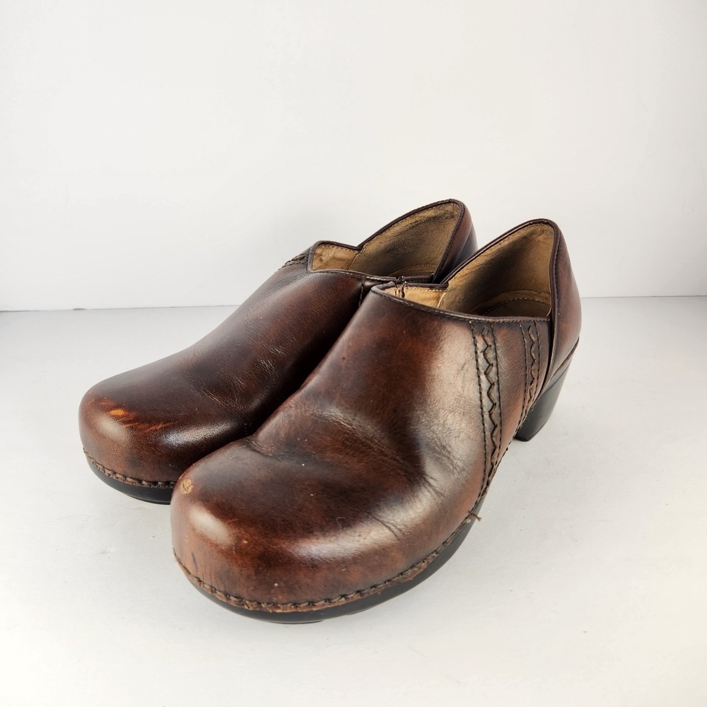 Dansko Women's Sierra Brown Leather Mules Clogs Size 39 (8-8.5)